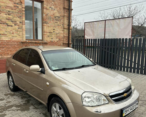 Бежевий Шевроле Лачетті, об'ємом двигуна 1.8 л та пробігом 230 тис. км за 2500 $, фото 1 на Automoto.ua