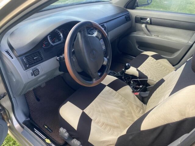 Бежевий Шевроле Лачетті, об'ємом двигуна 1.8 л та пробігом 236 тис. км за 3500 $, фото 8 на Automoto.ua