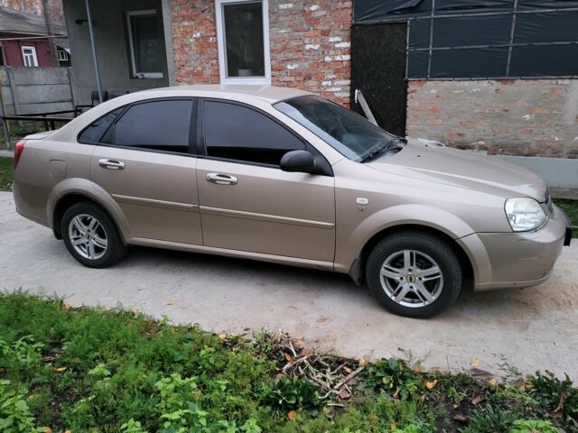 Бежевый Шевроле Лачетти, объемом двигателя 1.6 л и пробегом 178 тыс. км за 3500 $, фото 1 на Automoto.ua