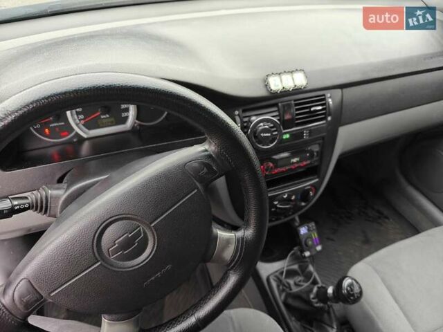 Шевроле Лачетти 2005 в Киеве на Automoto.ua Бежевый Шевроле Лачетти, объемом двигателя 1.6 л и пробегом 283 тыс. км за 4000 $, фото 14 на Automoto.ua