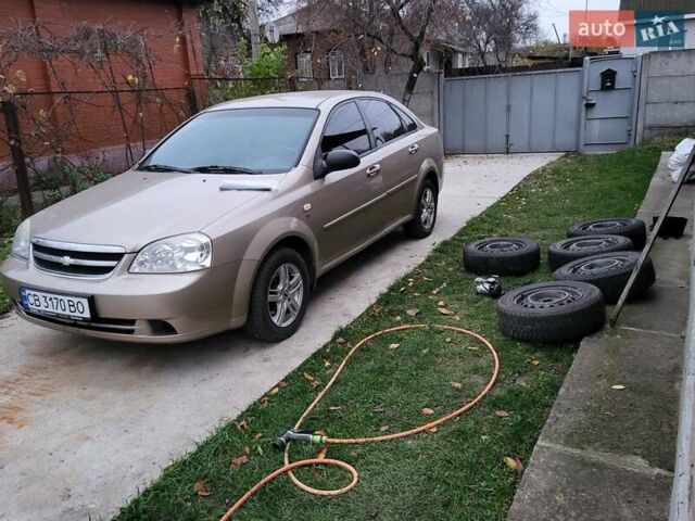 Бежевый Шевроле Лачетти, объемом двигателя 1.6 л и пробегом 178 тыс. км за 3500 $, фото 2 на Automoto.ua