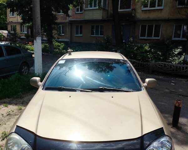 Бежевый Шевроле Лачетти, объемом двигателя 1.6 л и пробегом 296 тыс. км за 4000 $, фото 4 на Automoto.ua