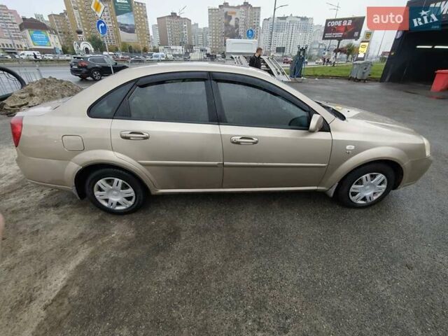 Шевроле Лачетти 2005 в Киеве на Automoto.ua Бежевый Шевроле Лачетти, объемом двигателя 1.6 л и пробегом 283 тыс. км за 4000 $, фото 12 на Automoto.ua