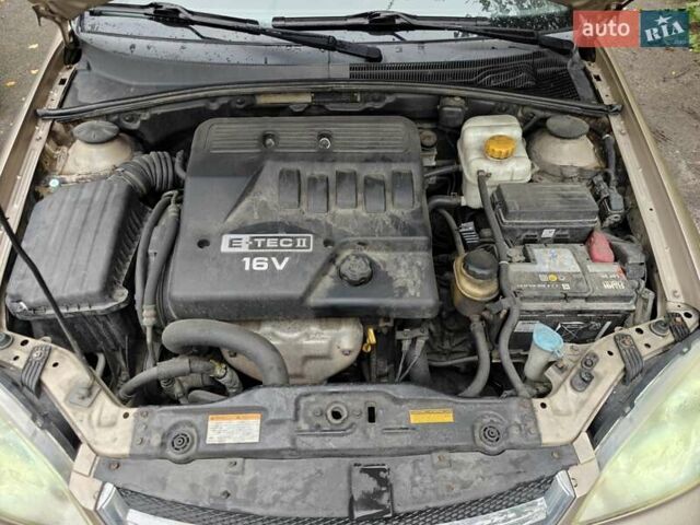 Шевроле Лачетти 2005 в Киеве на Automoto.ua Бежевый Шевроле Лачетти, объемом двигателя 1.6 л и пробегом 283 тыс. км за 4000 $, фото 17 на Automoto.ua