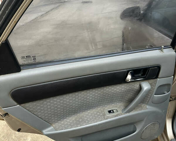 Бежевий Шевроле Лачетті, об'ємом двигуна 1.8 л та пробігом 230 тис. км за 2500 $, фото 18 на Automoto.ua