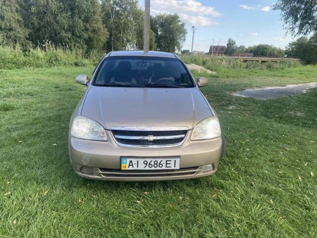 Бежевий Шевроле Лачетті, об'ємом двигуна 1.8 л та пробігом 236 тис. км за 3500 $, фото 2 на Automoto.ua