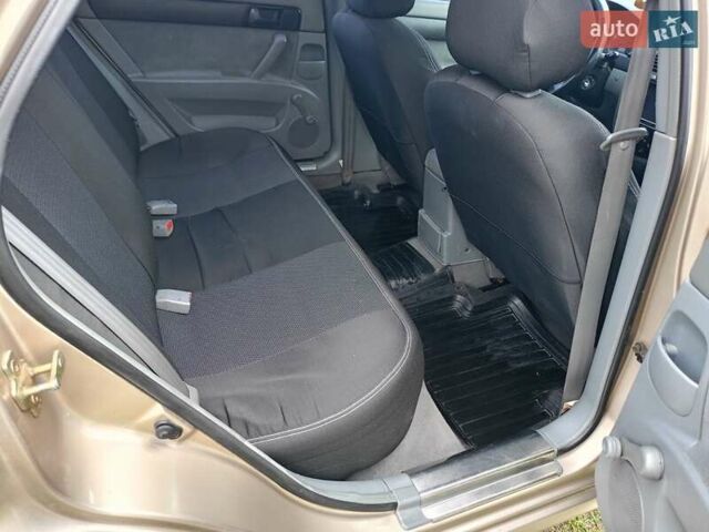 Бежевый Шевроле Лачетти, объемом двигателя 1.6 л и пробегом 298 тыс. км за 3600 $, фото 9 на Automoto.ua