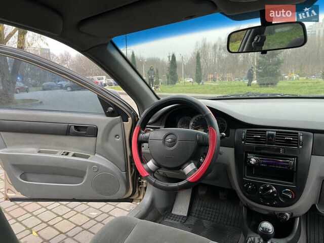 Бежевый Шевроле Лачетти, объемом двигателя 1.6 л и пробегом 169 тыс. км за 2850 $, фото 16 на Automoto.ua