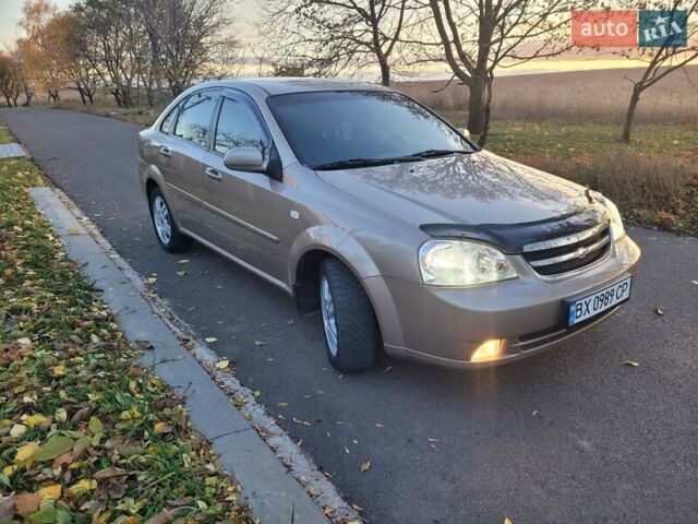 Бежевый Шевроле Лачетти, объемом двигателя 1.6 л и пробегом 195 тыс. км за 3300 $, фото 9 на Automoto.ua