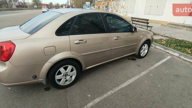 Бежевый Шевроле Лачетти, объемом двигателя 1.8 л и пробегом 257 тыс. км за 4100 $, фото 1 на Automoto.ua