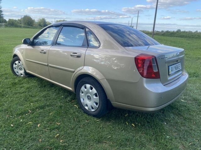 Бежевий Шевроле Лачетті, об'ємом двигуна 1.8 л та пробігом 236 тис. км за 3500 $, фото 4 на Automoto.ua