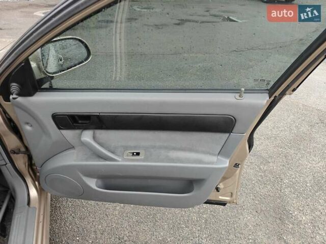 Шевроле Лачетти 2005 в Киеве на Automoto.ua Бежевый Шевроле Лачетти, объемом двигателя 1.6 л и пробегом 283 тыс. км за 4000 $, фото 22 на Automoto.ua
