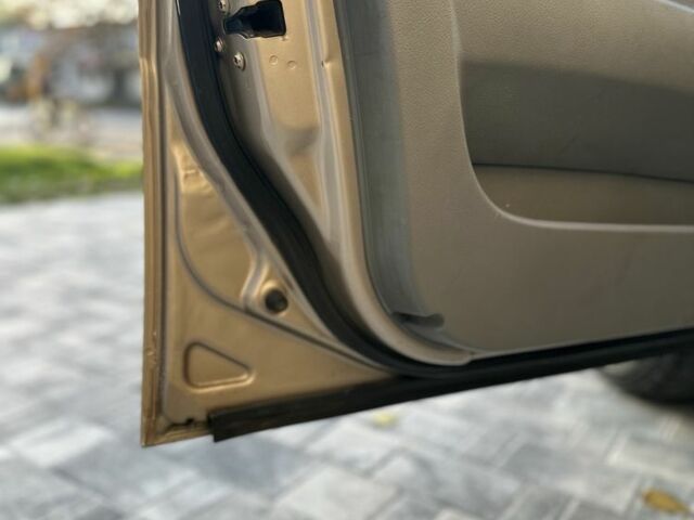 Бежевий Шевроле Лачетті, об'ємом двигуна 1.8 л та пробігом 173 тис. км за 5100 $, фото 5 на Automoto.ua