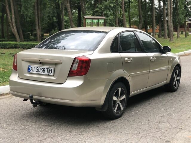 Бежевий Шевроле Лачетті, об'ємом двигуна 1.6 л та пробігом 350 тис. км за 2250 $, фото 3 на Automoto.ua