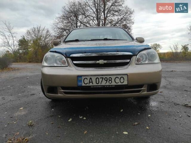 Бежевый Шевроле Лачетти, объемом двигателя 1.8 л и пробегом 212 тыс. км за 3700 $, фото 7 на Automoto.ua