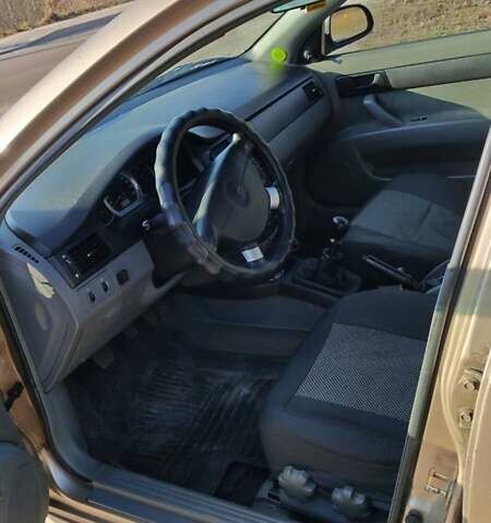 Бежевый Шевроле Лачетти, объемом двигателя 1.6 л и пробегом 167 тыс. км за 5000 $, фото 8 на Automoto.ua