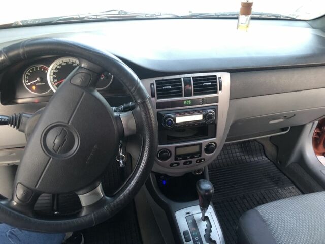 Бежевый Шевроле Лачетти, объемом двигателя 1.8 л и пробегом 280 тыс. км за 4000 $, фото 15 на Automoto.ua