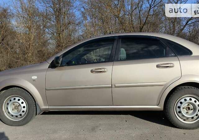 Бежевый Шевроле Лачетти, объемом двигателя 1.6 л и пробегом 167 тыс. км за 5000 $, фото 5 на Automoto.ua