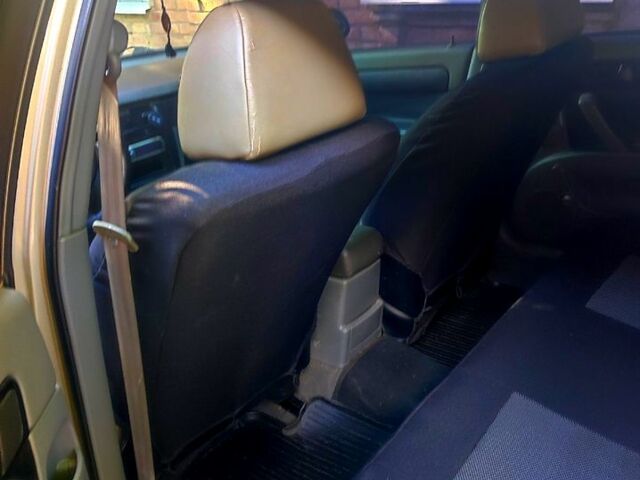 Бежевый Шевроле Лачетти, объемом двигателя 1.6 л и пробегом 220 тыс. км за 3400 $, фото 3 на Automoto.ua