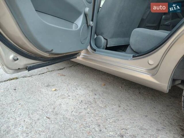 Бежевый Шевроле Лачетти, объемом двигателя 1.6 л и пробегом 230 тыс. км за 4200 $, фото 23 на Automoto.ua