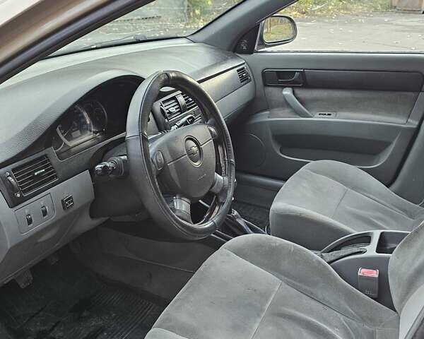 Бежевий Шевроле Лачетті, об'ємом двигуна 1.6 л та пробігом 200 тис. км за 2000 $, фото 11 на Automoto.ua