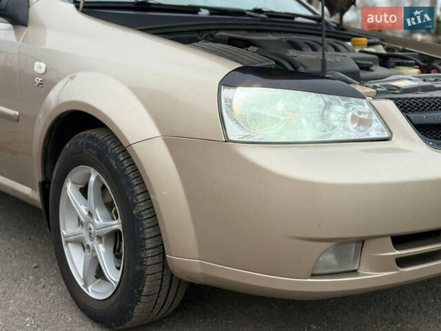 Бежевый Шевроле Лачетти, объемом двигателя 1.6 л и пробегом 230 тыс. км за 4200 $, фото 7 на Automoto.ua