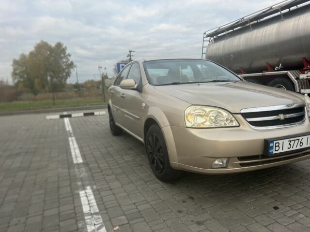 Шевроле Лачетти 2007 в Пирятине на Automoto.ua Бежевый Шевроле Лачетти, объемом двигателя 1.8 л и пробегом 320 тыс. км за 3500 $, фото 3 на Automoto.ua