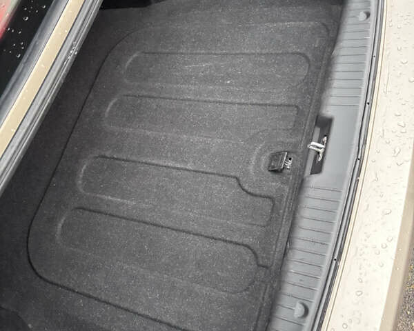 Бежевый Шевроле Лачетти, объемом двигателя 1.8 л и пробегом 250 тыс. км за 4999 $, фото 13 на Automoto.ua