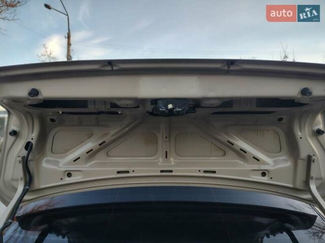 Бежевый Шевроле Лачетти, объемом двигателя 1.6 л и пробегом 230 тыс. км за 4200 $, фото 24 на Automoto.ua