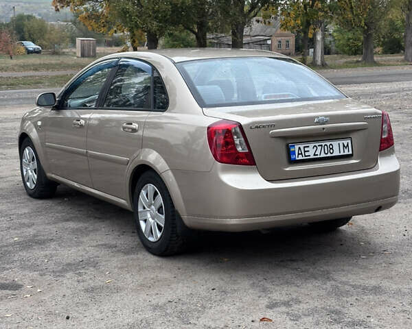 Бежевый Шевроле Лачетти, объемом двигателя 1.8 л и пробегом 250 тыс. км за 4999 $, фото 18 на Automoto.ua