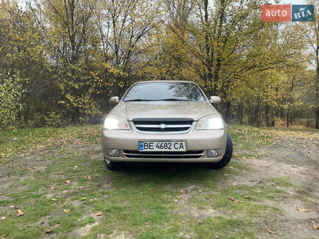Бежевий Шевроле Лачетті, об'ємом двигуна 1.8 л та пробігом 253 тис. км за 3900 $, фото 2 на Automoto.ua