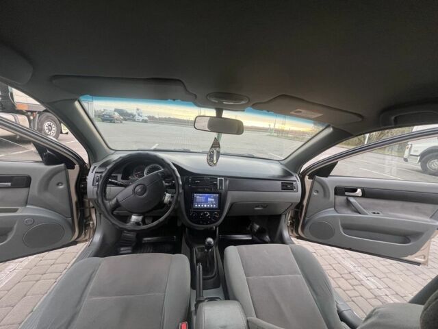 Шевроле Лачетти 2007 в Пирятине на Automoto.ua Бежевый Шевроле Лачетти, объемом двигателя 1.8 л и пробегом 320 тыс. км за 3500 $, фото 16 на Automoto.ua