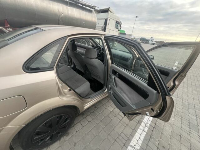 Шевроле Лачетти 2007 в Пирятине на Automoto.ua Бежевый Шевроле Лачетти, объемом двигателя 1.8 л и пробегом 320 тыс. км за 3500 $, фото 11 на Automoto.ua