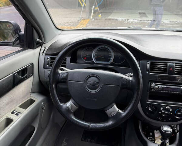 Бежевый Шевроле Лачетти, объемом двигателя 1.6 л и пробегом 230 тыс. км за 4200 $, фото 9 на Automoto.ua