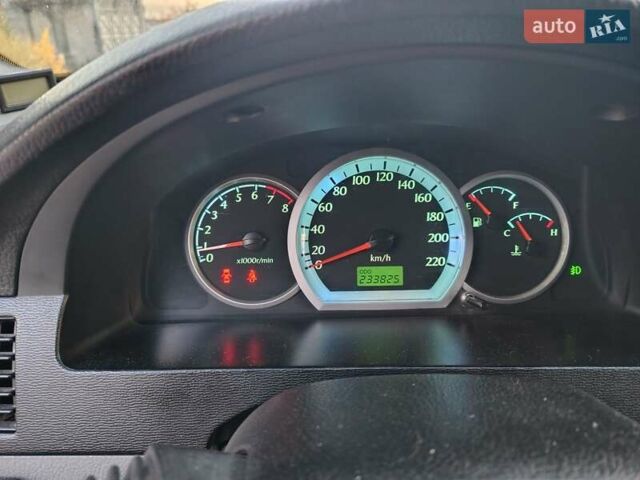 Бежевый Шевроле Лачетти, объемом двигателя 1.6 л и пробегом 230 тыс. км за 4200 $, фото 1 на Automoto.ua