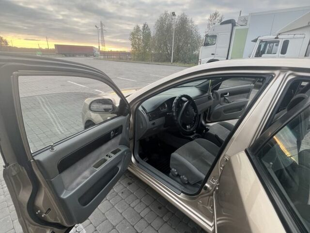 Шевроле Лачетти 2007 в Пирятине на Automoto.ua Бежевый Шевроле Лачетти, объемом двигателя 1.8 л и пробегом 320 тыс. км за 3500 $, фото 10 на Automoto.ua