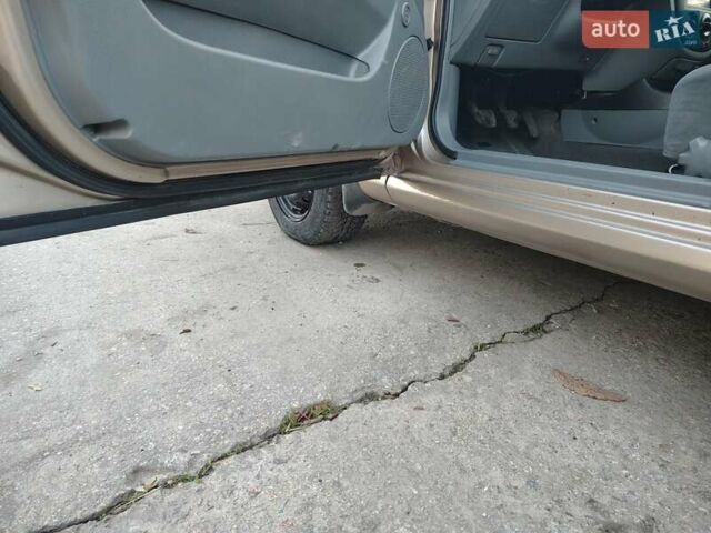 Бежевый Шевроле Лачетти, объемом двигателя 1.6 л и пробегом 230 тыс. км за 4200 $, фото 26 на Automoto.ua