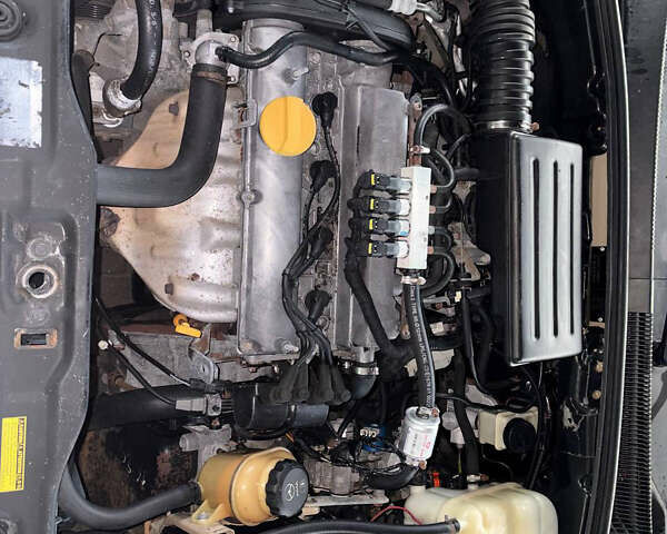 Бежевый Шевроле Лачетти, объемом двигателя 1.8 л и пробегом 320 тыс. км за 3700 $, фото 8 на Automoto.ua