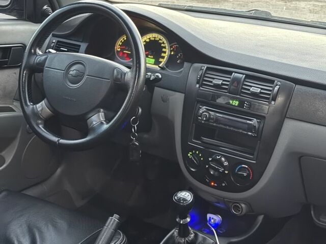 Бежевый Шевроле Лачетти, объемом двигателя 1.6 л и пробегом 228 тыс. км за 4300 $, фото 16 на Automoto.ua