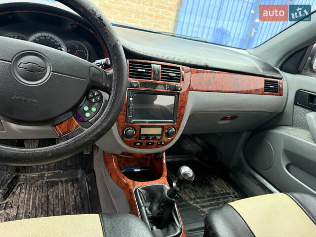 Бежевий Шевроле Лачетті, об'ємом двигуна 1.6 л та пробігом 258 тис. км за 3000 $, фото 9 на Automoto.ua