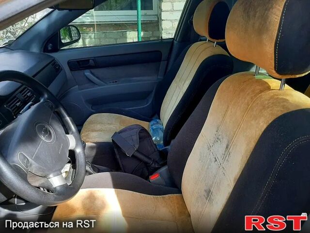 Бежевый Шевроле Лачетти, объемом двигателя 1.6 л и пробегом 145 тыс. км за 5200 $, фото 3 на Automoto.ua