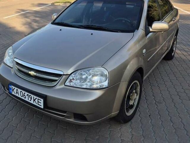 Бежевый Шевроле Лачетти, объемом двигателя 1.8 л и пробегом 233 тыс. км за 4000 $, фото 4 на Automoto.ua