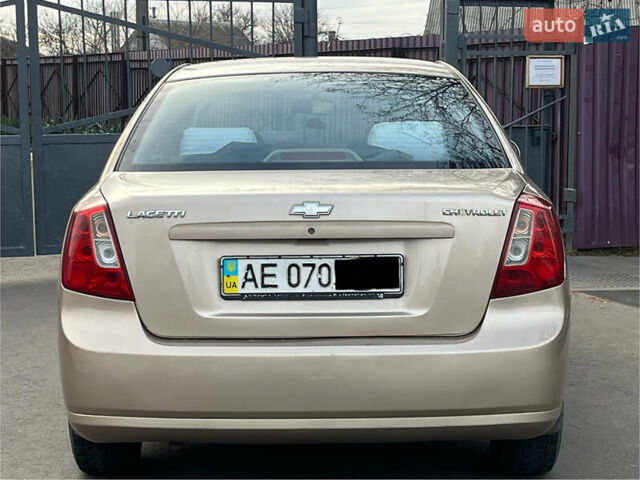 Бежевий Шевроле Лачетті, об'ємом двигуна 1.8 л та пробігом 200 тис. км за 3999 $, фото 4 на Automoto.ua