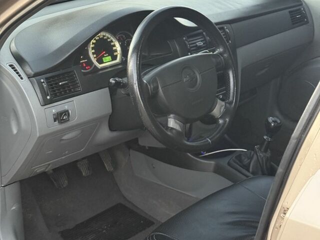 Бежевый Шевроле Лачетти, объемом двигателя 1.6 л и пробегом 228 тыс. км за 4300 $, фото 14 на Automoto.ua