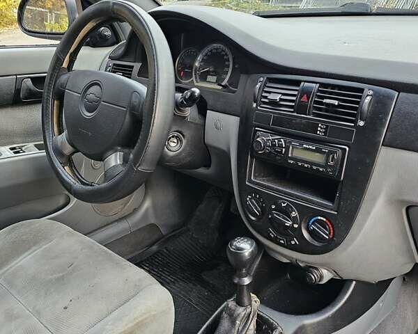 Бежевий Шевроле Лачетті, об'ємом двигуна 1.6 л та пробігом 200 тис. км за 2000 $, фото 15 на Automoto.ua