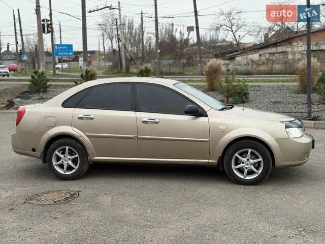 Бежевый Шевроле Лачетти, объемом двигателя 1.6 л и пробегом 230 тыс. км за 4200 $, фото 6 на Automoto.ua