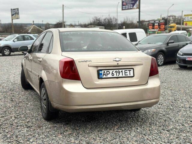 Бежевий Шевроле Лачетті, об'ємом двигуна 1.8 л та пробігом 220 тис. км за 2999 $, фото 2 на Automoto.ua