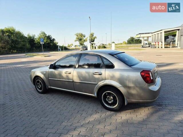Бежевый Шевроле Лачетти, объемом двигателя 1.8 л и пробегом 233 тыс. км за 4000 $, фото 5 на Automoto.ua