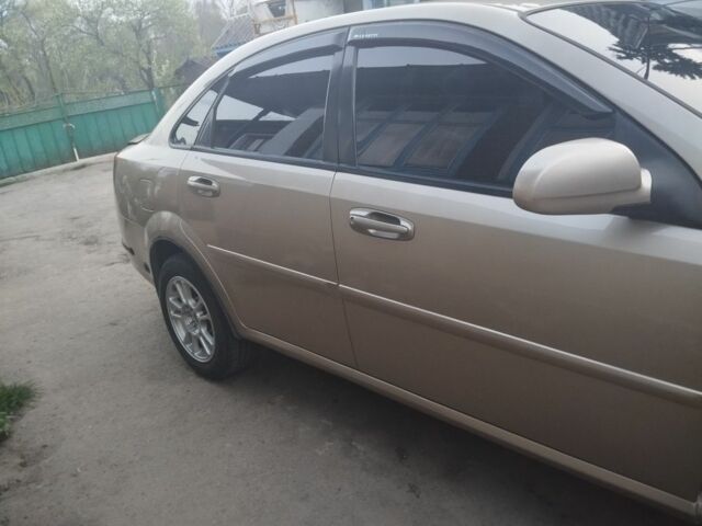 Бежевый Шевроле Лачетти, объемом двигателя 0 л и пробегом 197 тыс. км за 4950 $, фото 1 на Automoto.ua