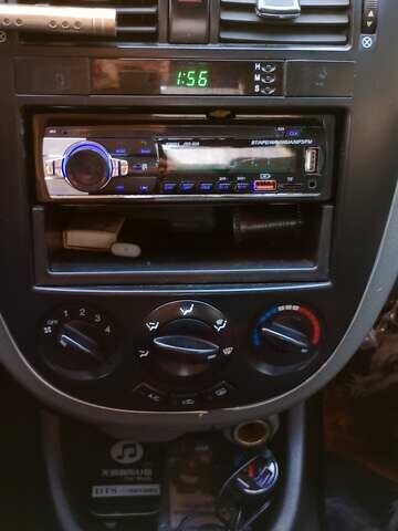 Бежевый Шевроле Лачетти, объемом двигателя 1.6 л и пробегом 233 тыс. км за 4300 $, фото 3 на Automoto.ua